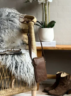 VIAMAJA Mobiltaske Misse - Coffee / silver