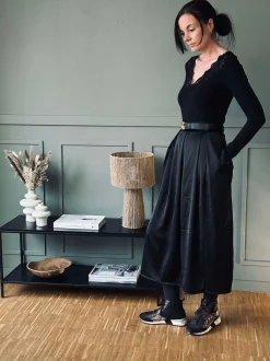 VIAMAJA Nederdel Leonora black Clearance