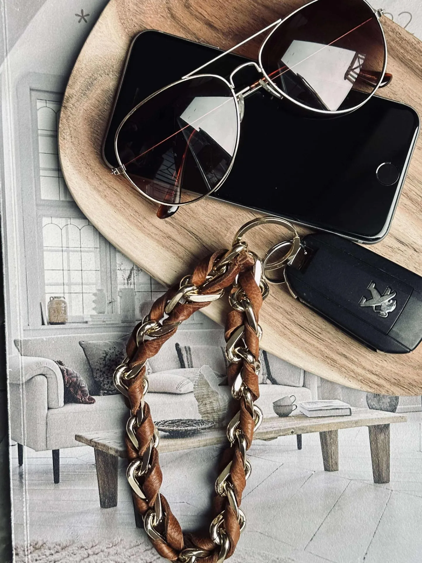 VIAMAJA Nøglesnor – Walnut / Gold Sale