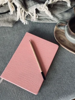 VIAMAJA Notesbog A5 - Rosa Sale