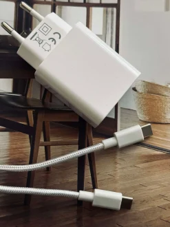 VIAMAJA Oplader USB C + 1 M Nylon cable: USB C to USB C Best