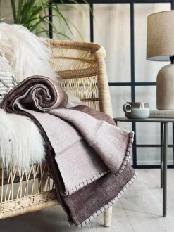 VIAMAJA Plaid 100 % uld - Dark rose