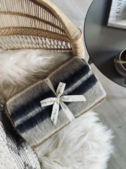 VIAMAJA Plaid 100 % uld - Taupe strib