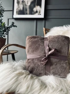 VIAMAJA Plaid i fleece kingsize – Taupe 180×230 Clearance