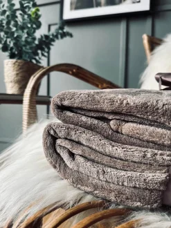 VIAMAJA Plaid i fleece kingsize – Taupe 180×230 Clearance
