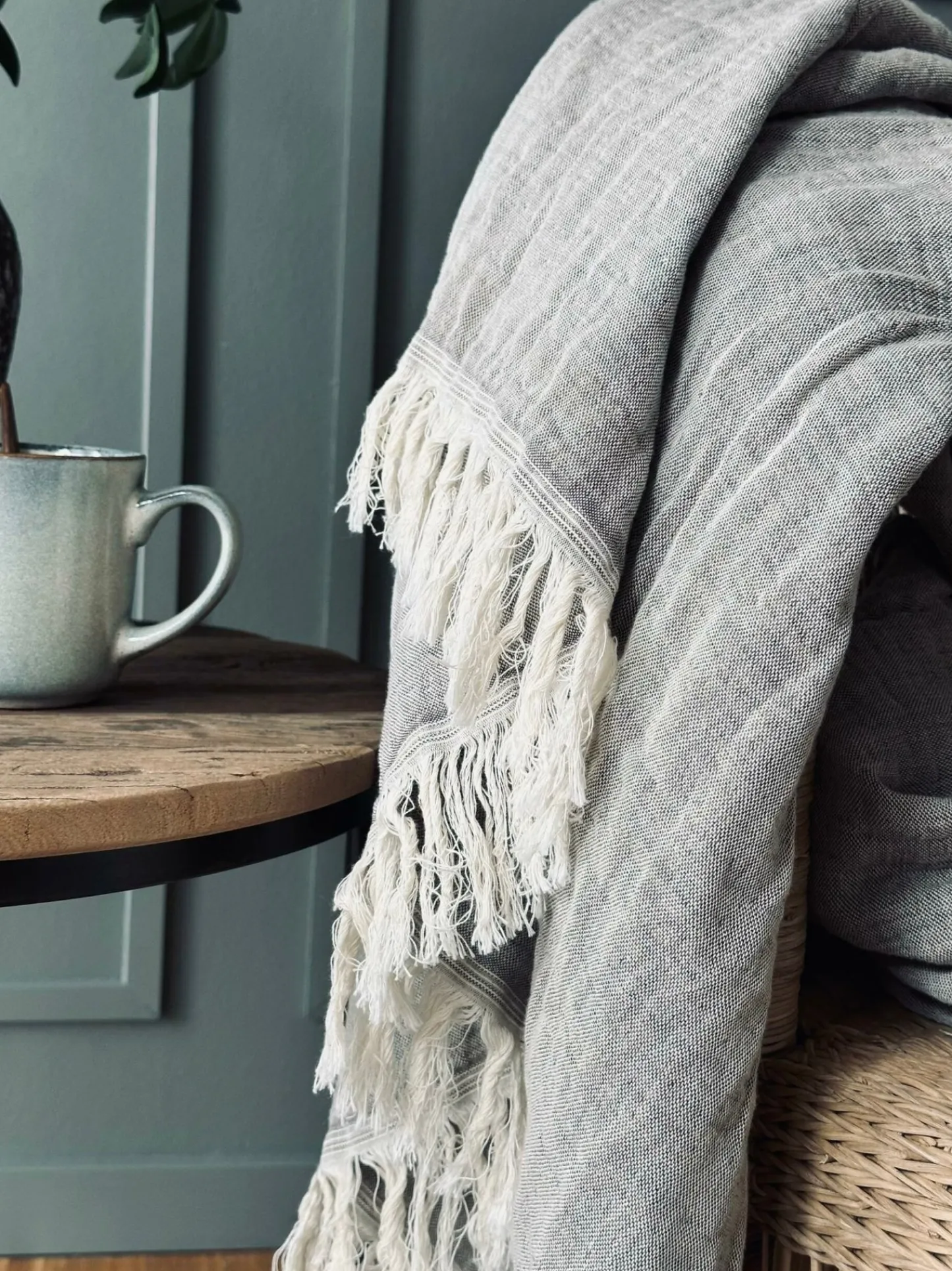 VIAMAJA Plaid vævet med kork – Nature grey mix Online