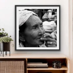 VIAMAJA Plakat Dame med cigar - 50x50 cm New