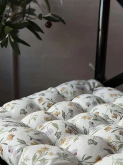 VIAMAJA Pude med fyld - Blomster Online
