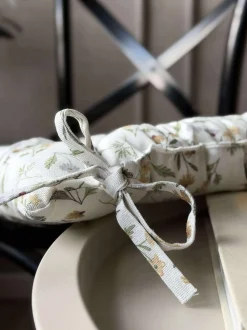 VIAMAJA Pude med fyld - Blomster Online
