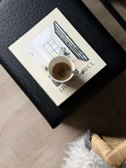 VIAMAJA Puf med opbevaring - Mellem Online