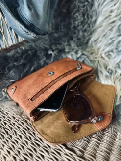 VIAMAJA Pung Aura Cognac Hot
