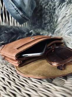 VIAMAJA Pung Aura Cognac Hot