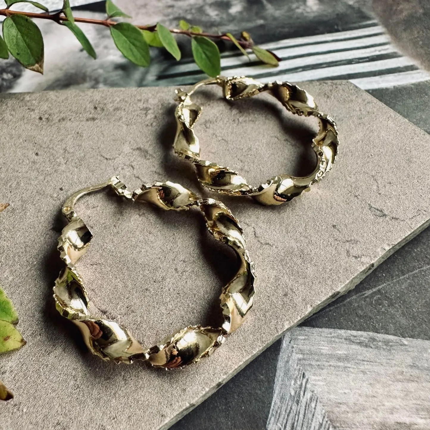 VIAMAJA Øreringe Cora hoops - 18k forgyldt New