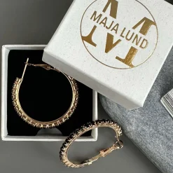 VIAMAJA Øreringe Smilla Hoops 18K forgyldt - Black Clearance