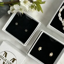 VIAMAJA Ørestikker Pixie månesten Clearance