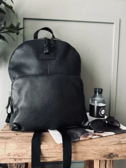 VIAMAJA Rygsæk – Black leather Outlet