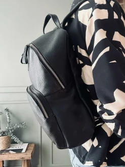 VIAMAJA Rygsæk – Black leather Outlet