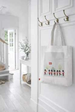 VIAMAJA Shopper - Dannebrog Discount