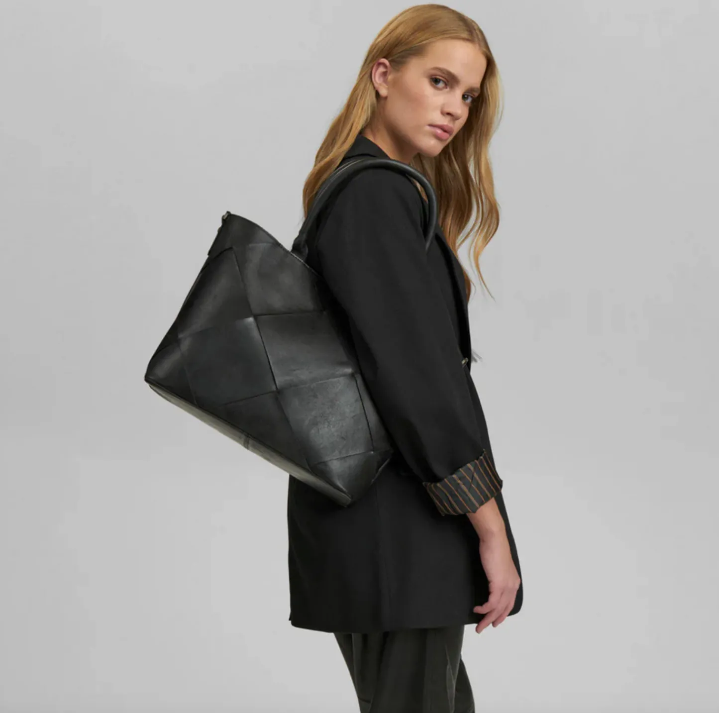 VIAMAJA Shopper black delux