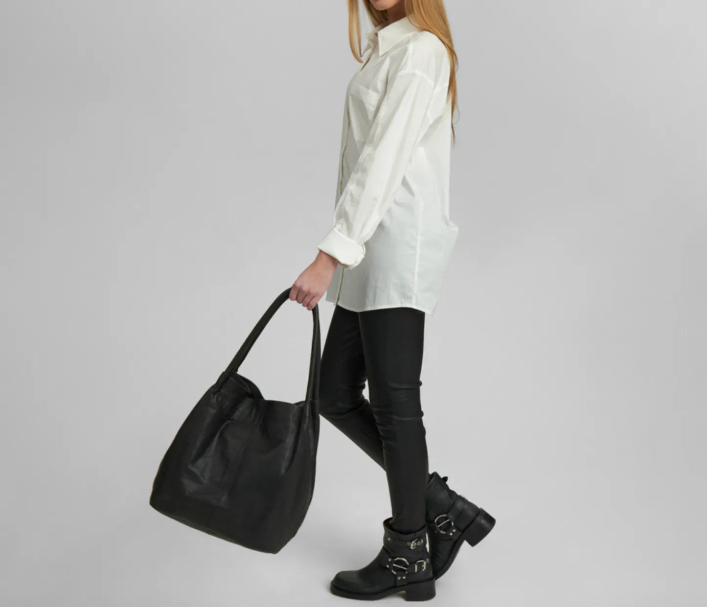 VIAMAJA Shopper Helena – Black
