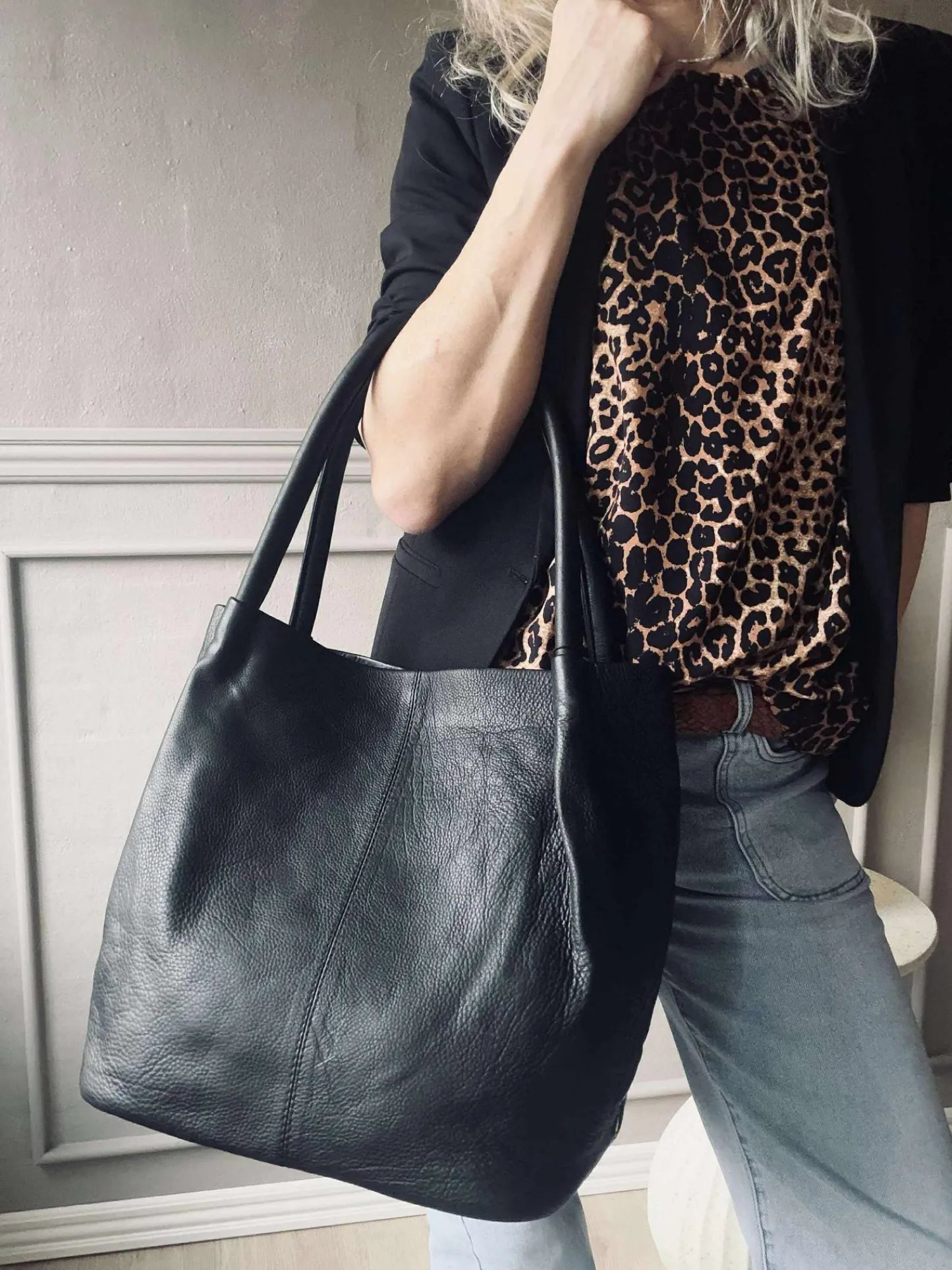 VIAMAJA Shopper Helena – Black