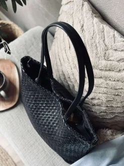 VIAMAJA Shopper i flettet skind - Black