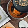 VIAMAJA Skål med snittelåg - Rustfrit stål Hot