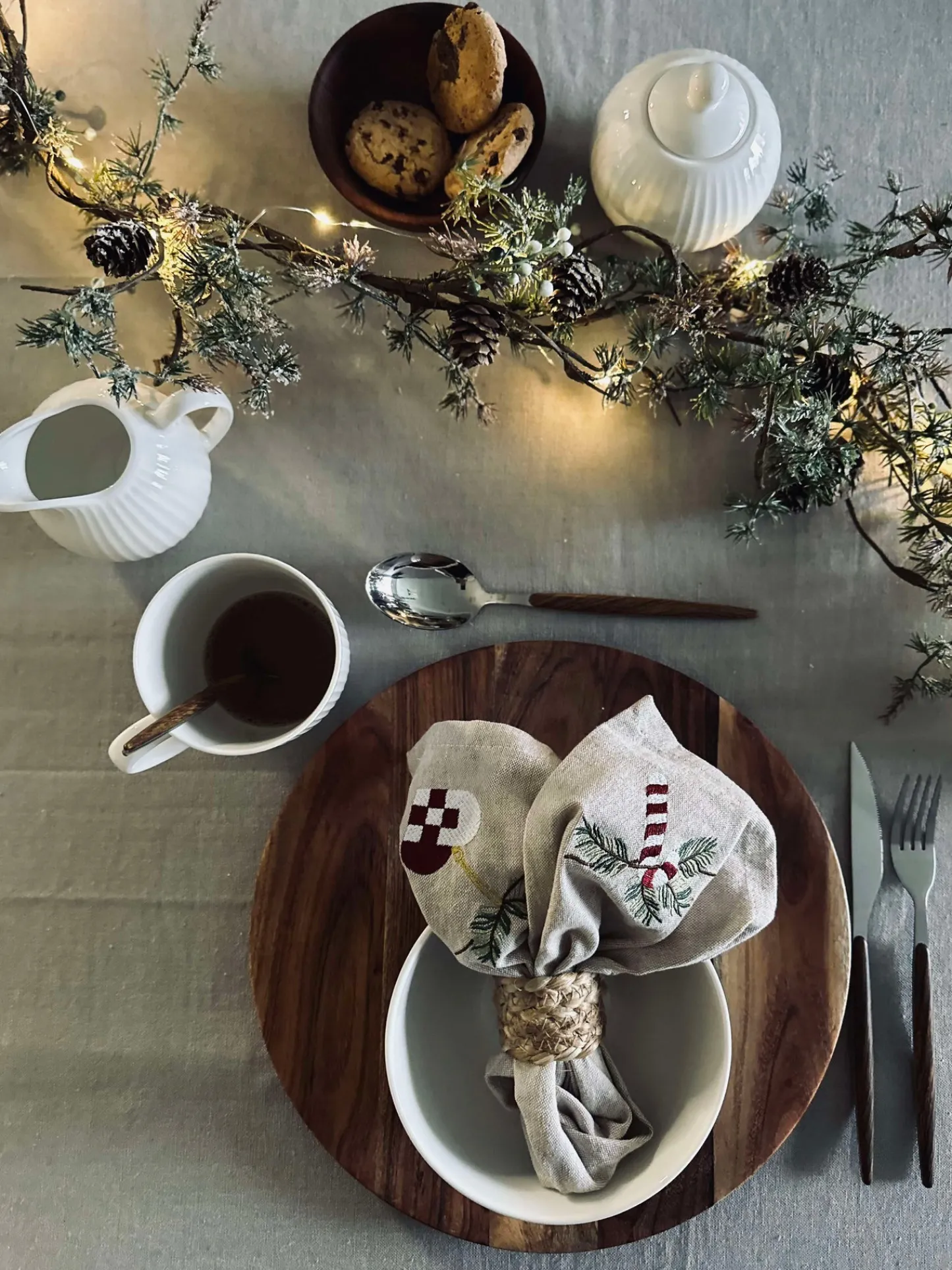 VIAMAJA Skål Riflet - Porcelæn Hot