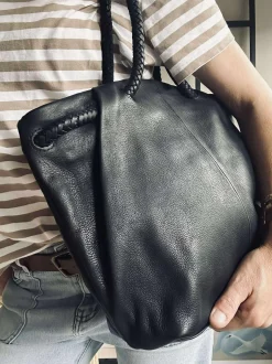 VIAMAJA Skuldertaske med smuk fletrem - Black Sale
