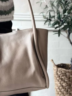 VIAMAJA Skuldertaske Taupe Sale