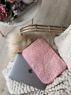 VIAMAJA Sleeve til ipad / laptop - Pink