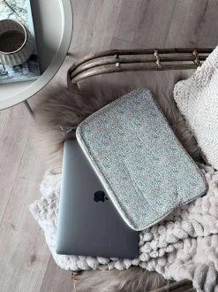 VIAMAJA Sleeve til ipad / laptop - Blomster Best