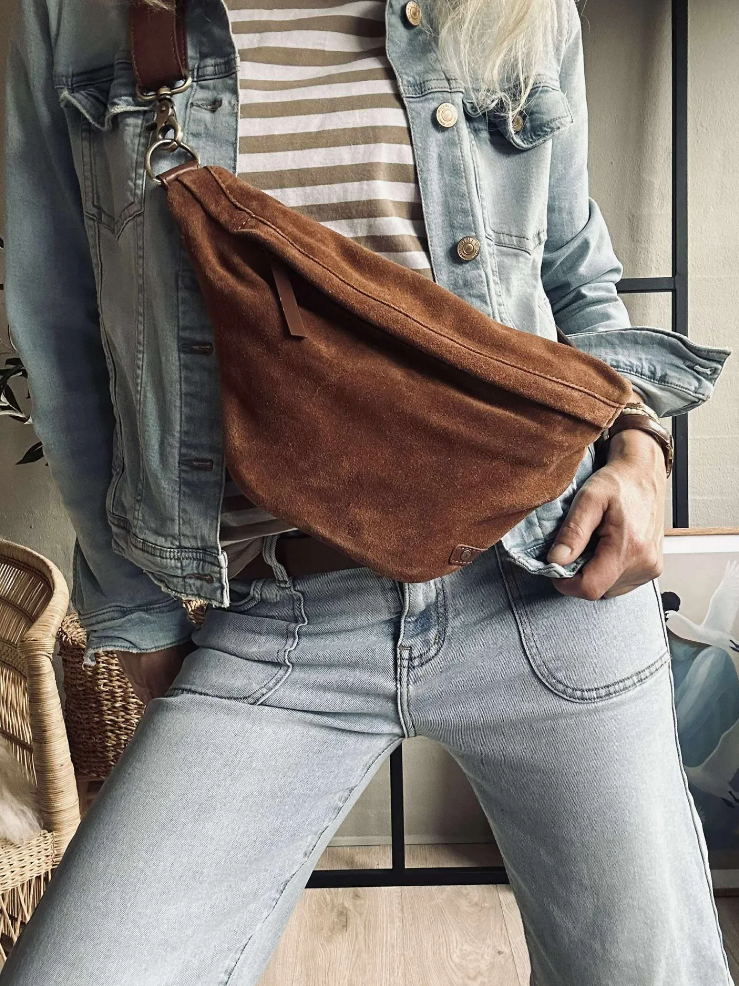VIAMAJA Smuk ruskindsbumbag - Cognac
