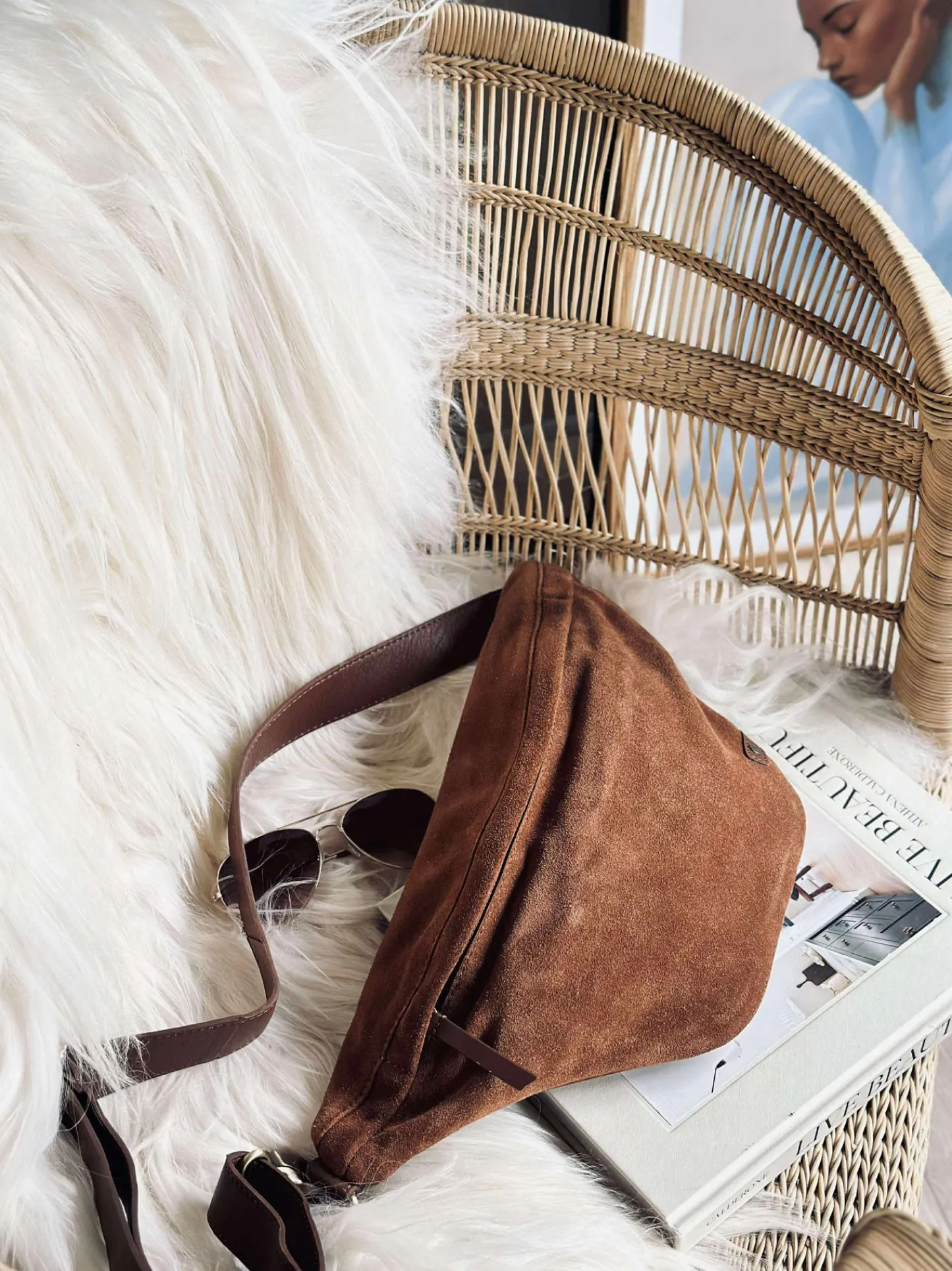VIAMAJA Smuk ruskindsbumbag - Cognac
