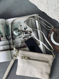 VIAMAJA Smuk taske / clutch - Soft sand Clearance