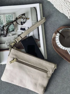 VIAMAJA Smuk taske / clutch - Soft sand Clearance