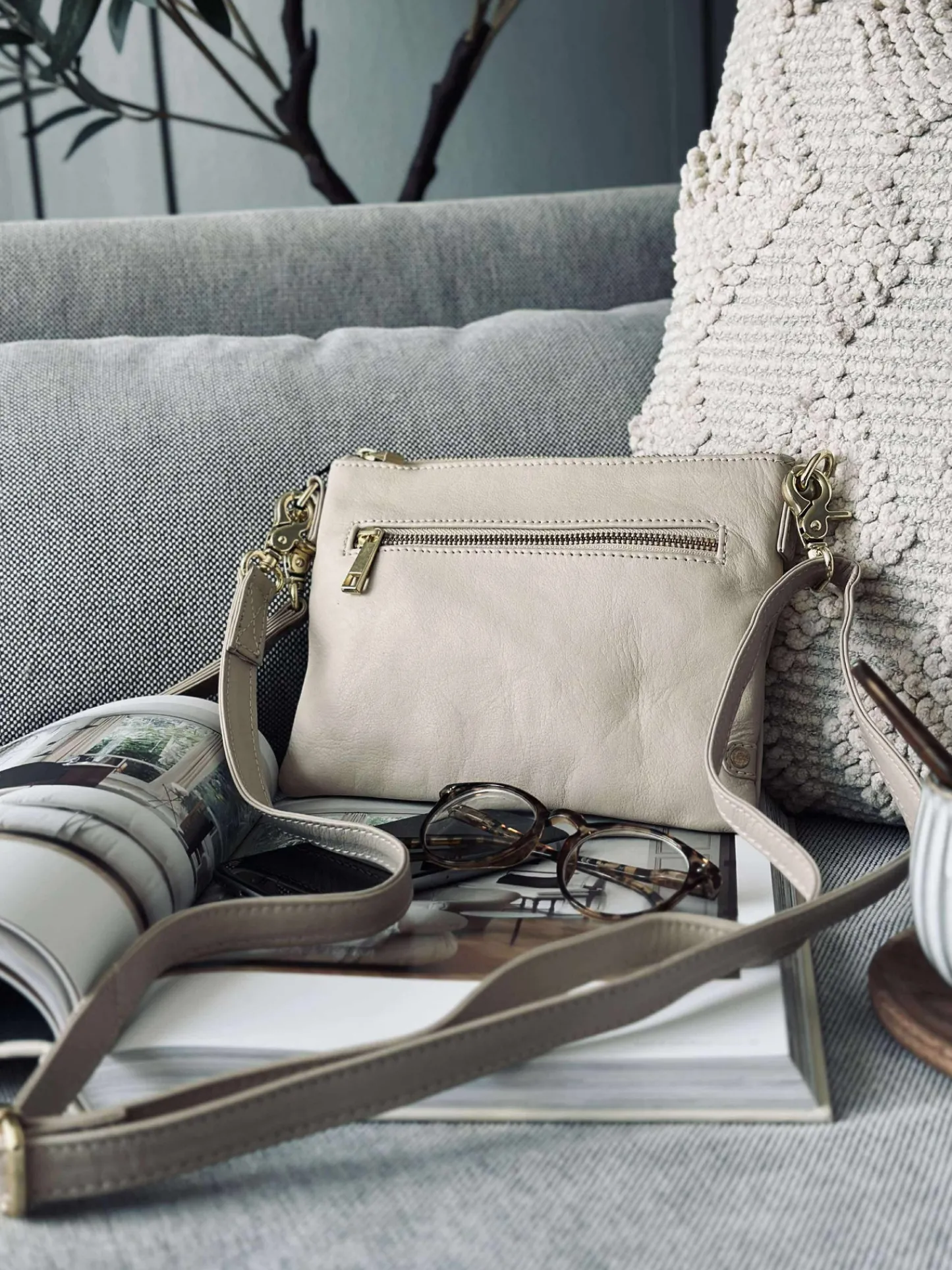 VIAMAJA Smuk taske / clutch - Soft sand Clearance