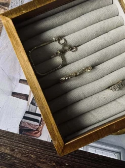 VIAMAJA Smykkebox i træ Clearance