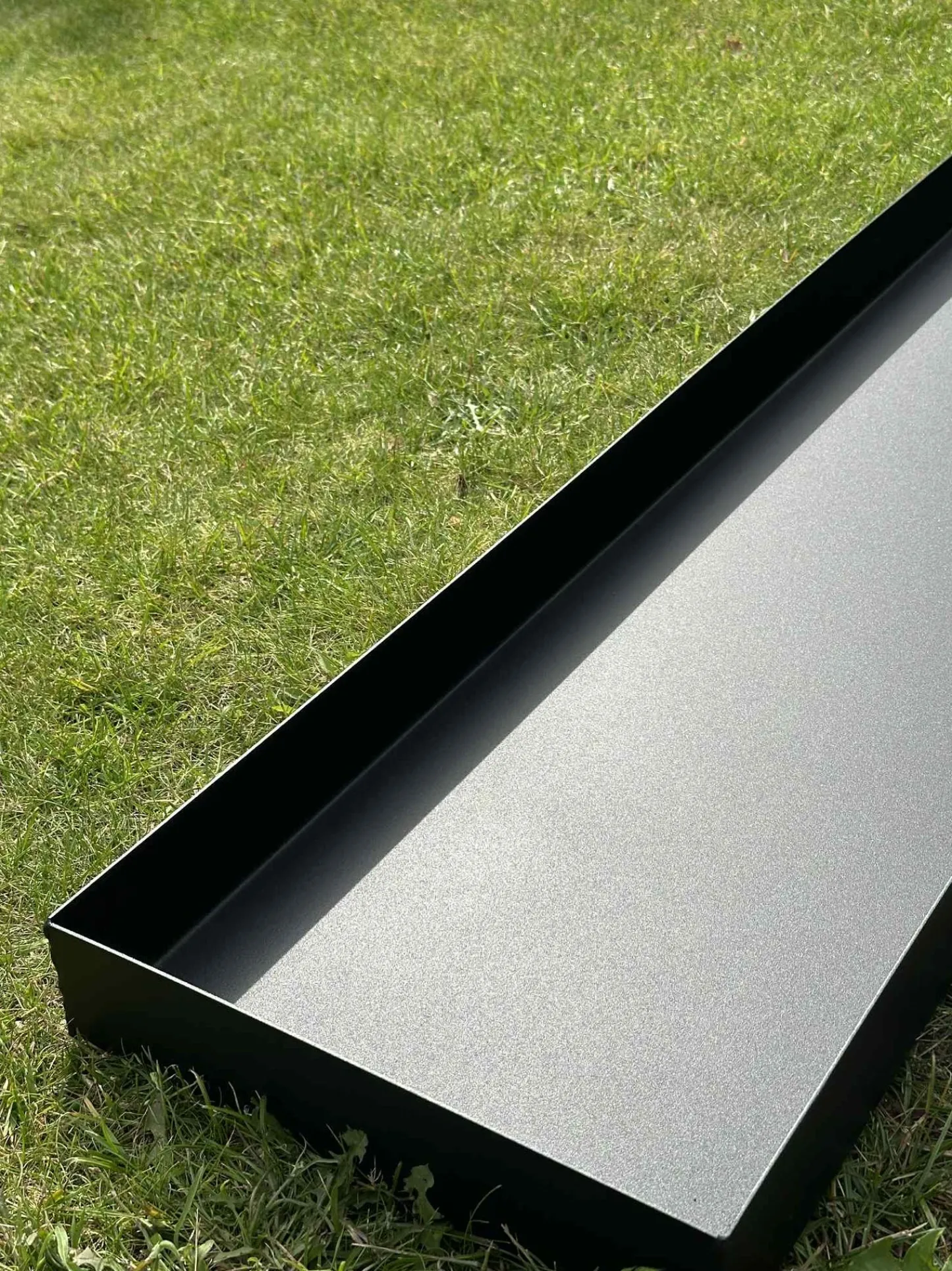 VIAMAJA Spejlbassin Rectangle - Black Clearance
