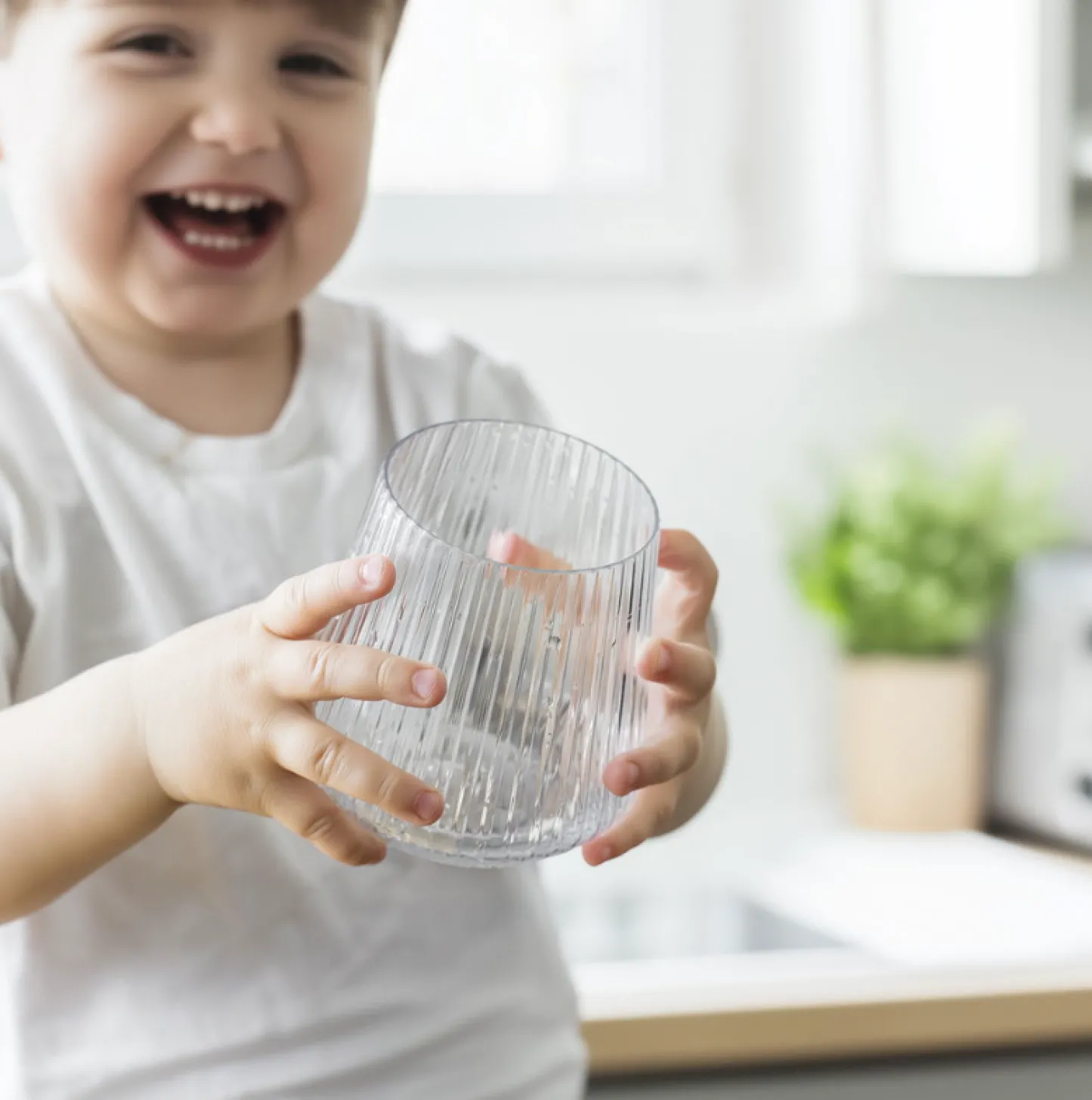 VIAMAJA Stilrene plastikglas til hverdag og fest - 4 stk New