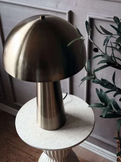VIAMAJA Stor bordlampe - Gold