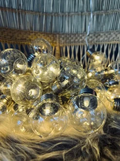 VIAMAJA Stor Lyskæde med 50 LED pære og farveskift - Godkendt til inde og ude