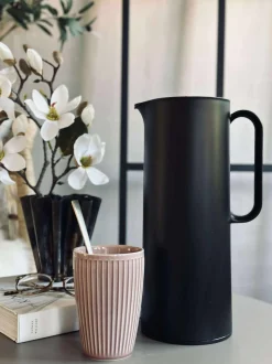 VIAMAJA Termokande med trykknap funktion - 1 liter