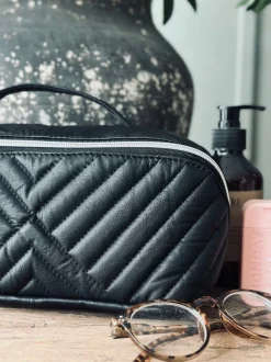 VIAMAJA Toilettaske - Black leather Discount