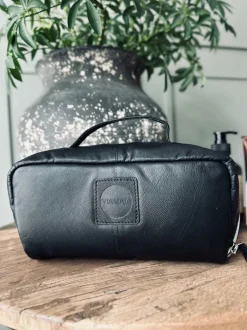 VIAMAJA Toilettaske - Black leather Discount