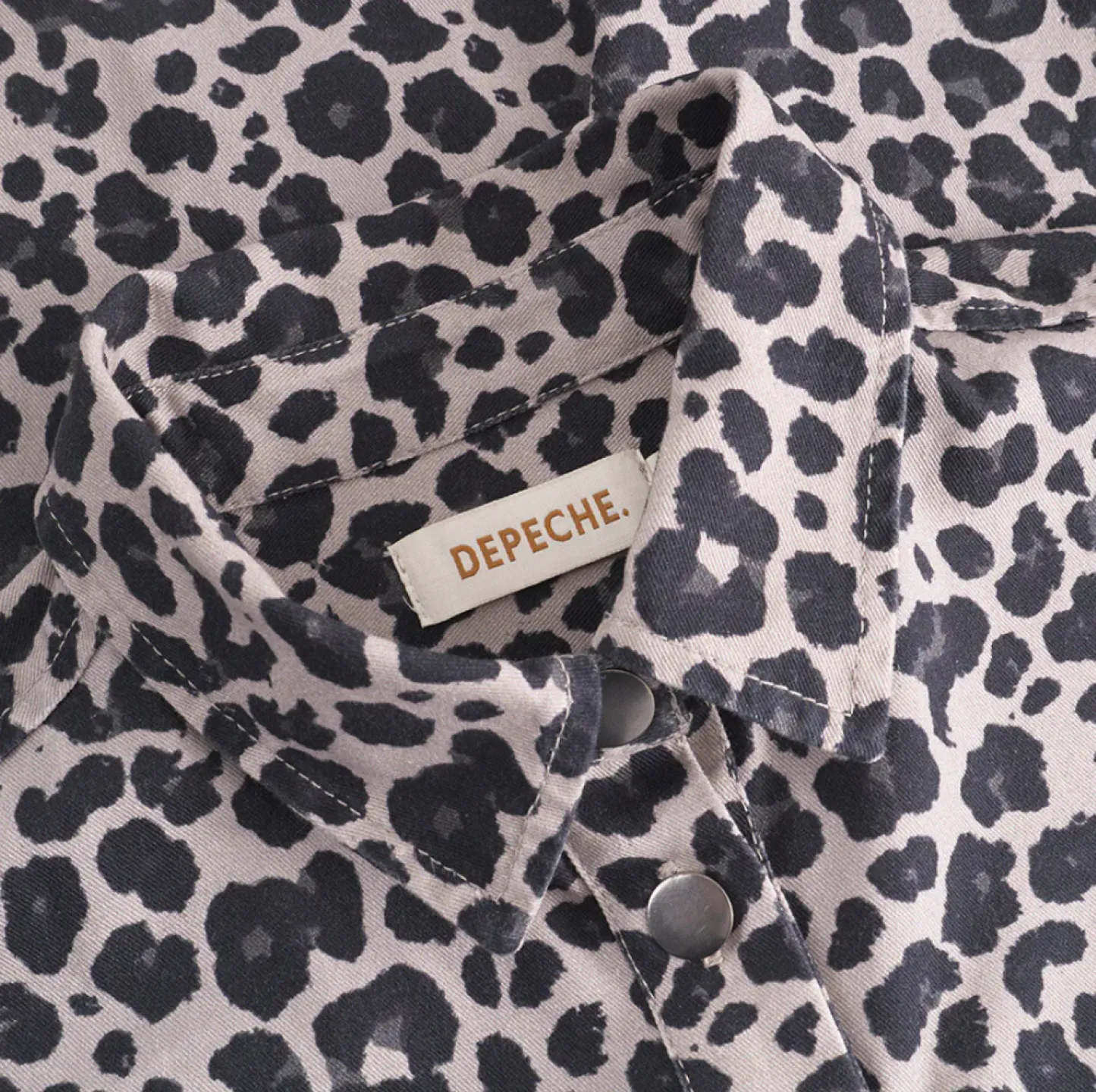 VIAMAJA Trendy skjorte - Grey leopard Hot