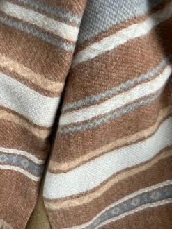 VIAMAJA Tørklæde Sasha - Cognac Strib Clearance