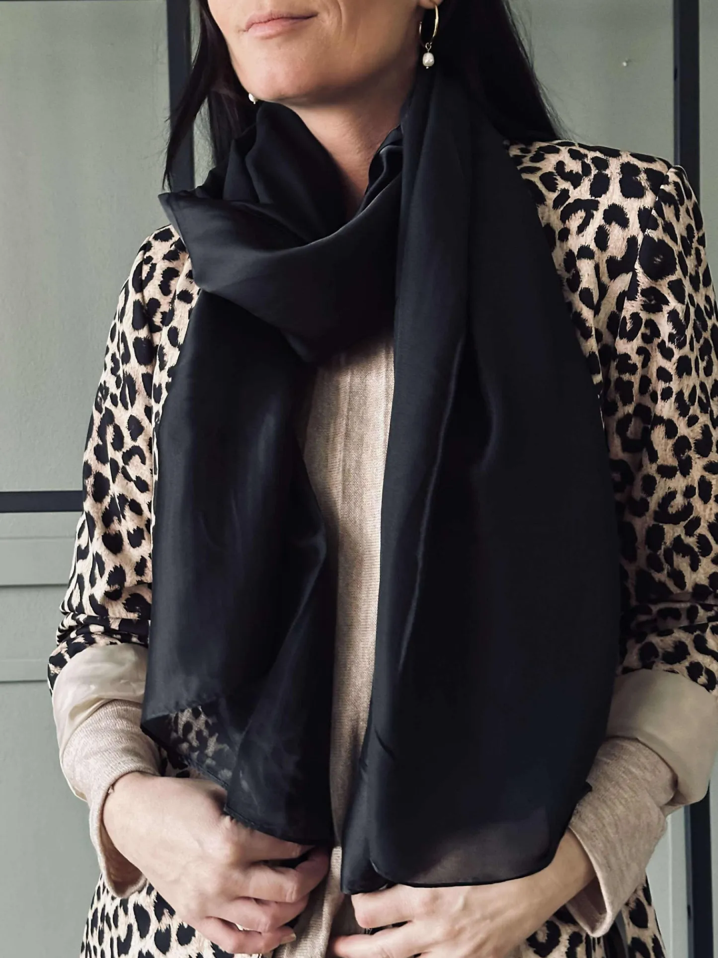 VIAMAJA Tørklæde Silky Black Discount