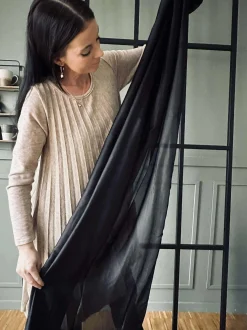 VIAMAJA Tørklæde Silky Black Discount