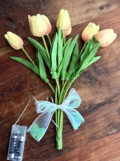 VIAMAJA Tulipaner med lys - Gul Sale